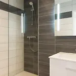 Le Rayonnant Du Placieux Avec Parking Prive 公寓