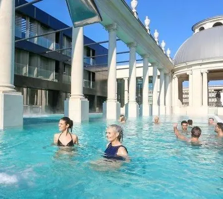 Le Rayonnant Du Placieux Avec Parking Prive 公寓