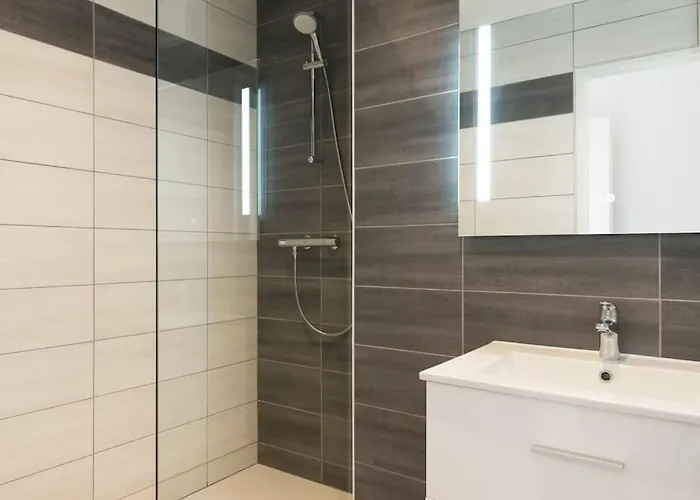 Le Rayonnant Du Placieux Avec Parking Prive 公寓